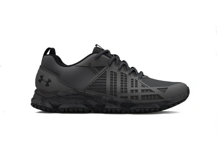 Under Armour Under Armour MG Strikefast Athletic Shoes 3024953